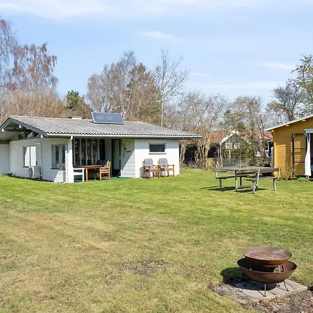 Cozy Near Bjerge